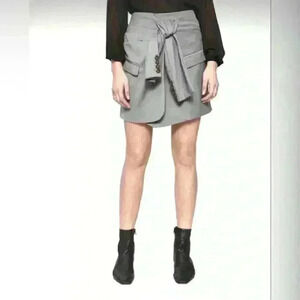 NWT! Stelen Shirtsleeve Tie Front Mini Skirt